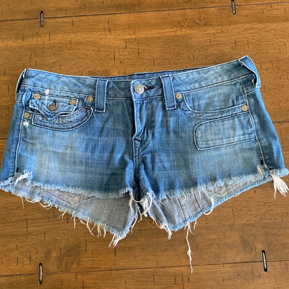 True Religion shorts size 31